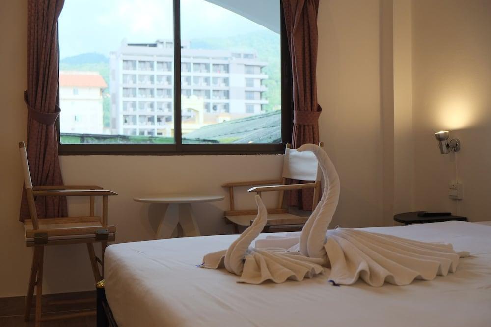 Mypatong Social Hostel Eksteriør bilde