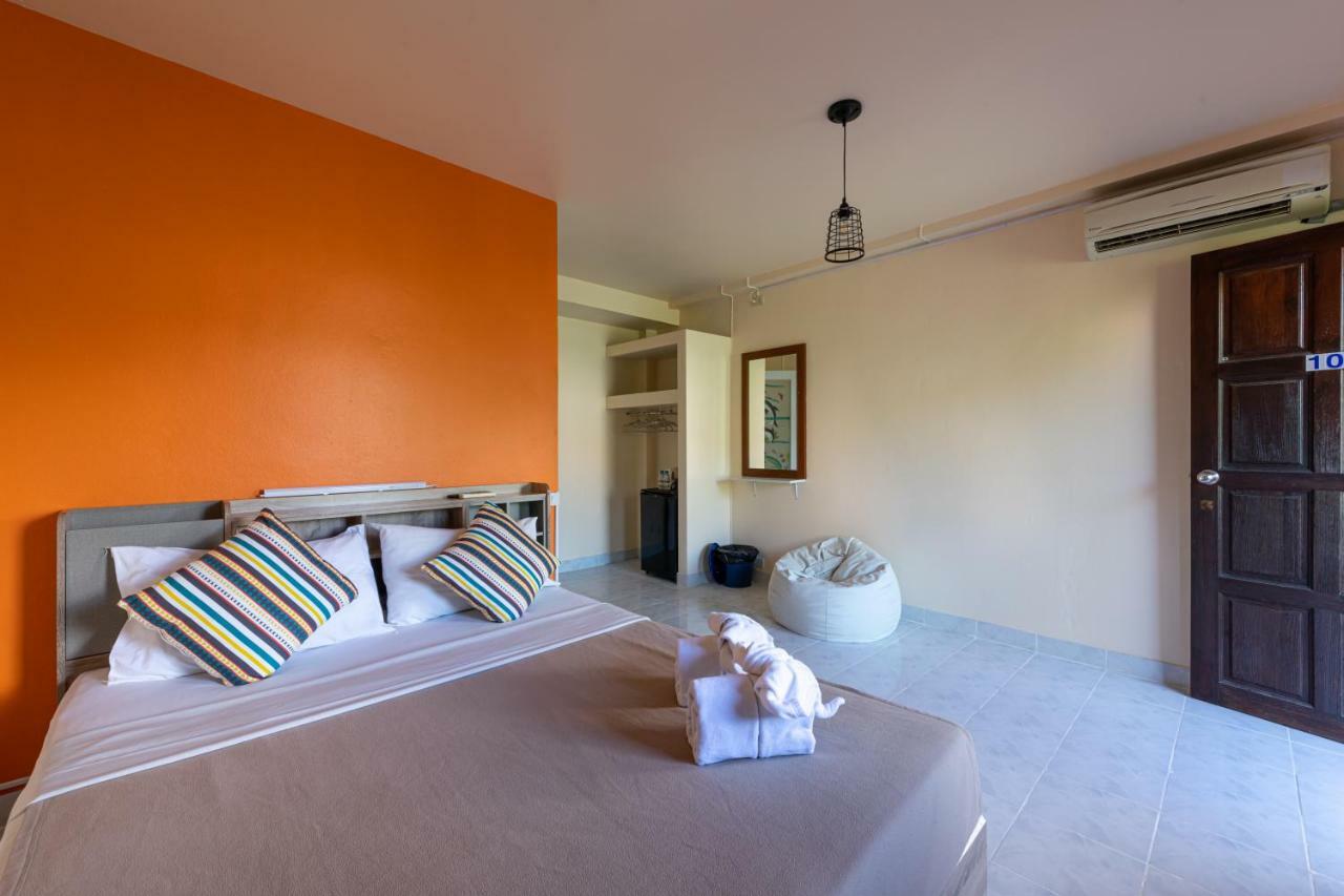 Mypatong Social Hostel Eksteriør bilde