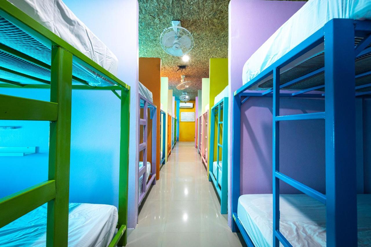 Mypatong Social Hostel Eksteriør bilde